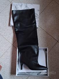 Stivali Donna Glamour alti tacco a punta n. 39