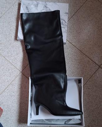 Stivali Donna Glamour alti tacco a punta n. 39