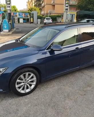 Volkswagen Passat Variant 1.6 TDI SCR DSG Business