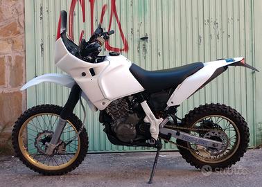 Honda NX 650 Dominator - 1991