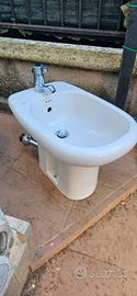 Bidet Ideal Standard serie Tesi