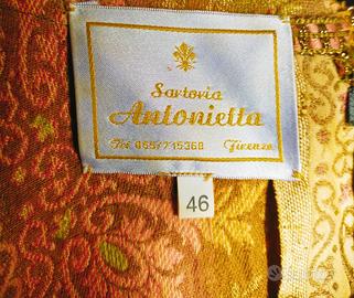 𝐂𝐨𝐬𝐭𝐮𝐦𝐢 𝐦𝐞𝐝𝐢𝐞𝐯𝐚𝐥𝐢 𝐬𝐚𝐫𝐭𝐨𝐫𝐢𝐚