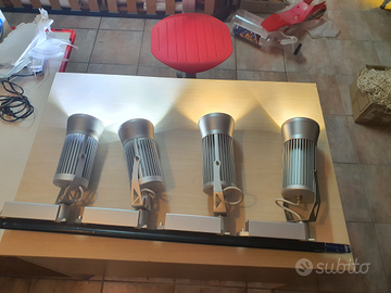 Faro o faretto Led innesto a rotaia