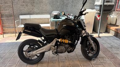  yamaha Mt 03 660 cc  48cv  monocilindric .