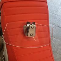 spoiler universale givi per parabrezza 