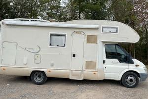 Kentucky con gancio di traino