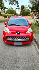Peugeot 107 5 porte automatica