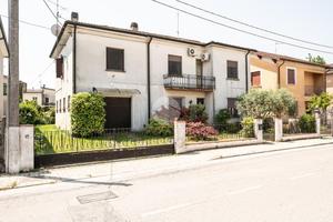 CASA INDIPENDENTE A CASTELLUCCHIO