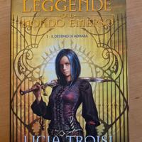 Il destino di Adhara, il primo volume