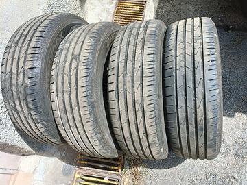 Gomme/pneumatici 215/65/16