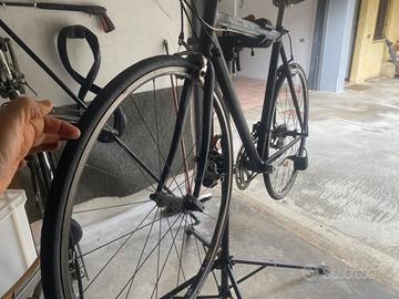 Vecchia bici da corsa