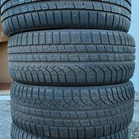 PNEUMATICI INVERNALI PIRELLI 235/50R19 99V