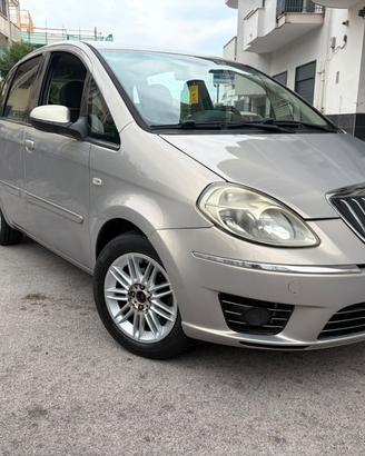 Lancia MUSA 1.4 16V EURO 5 POLTRONA FRAU