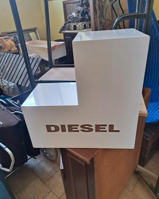 espositore diesel 