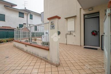 3 LOCALI A CESENATICO