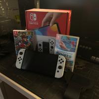 Nintendo Switch Oled Bianca + Giochi