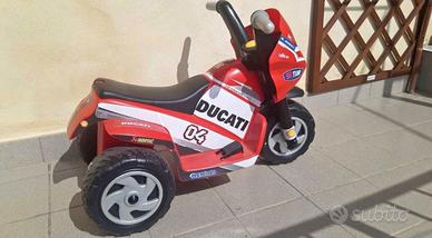 Moto elettrica Peg Perego Moto Ducati Mini