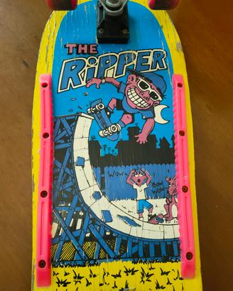 Skate vintage in legno THE RIPPER anni 90 
Misure 