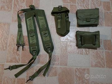 Spallacci e giberne militari