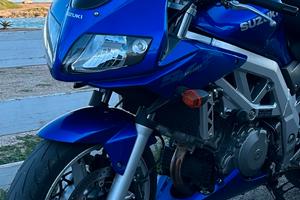 Suzuki sv 1000s