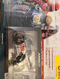 Valentino rossi  moto gp 1:12 yamaha yzr-m1 2009