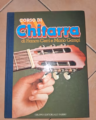 Libro Corso di Chitarra Franco Cerri Mario Gangi