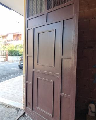 Portone in ferro 