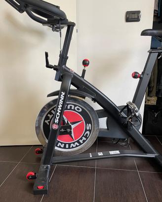 Schwinn 700IC indoor