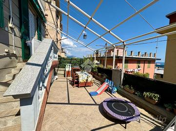 4 LOCALI A GENOVA