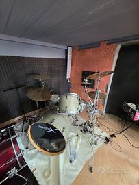 Batteria acustica