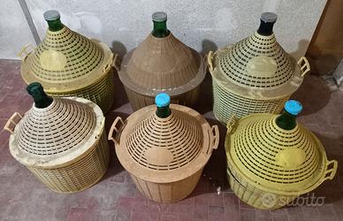 et di damigiane in buono stato