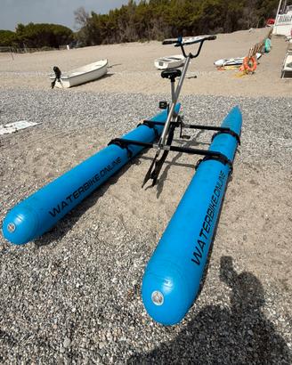 Waterbike con elica interna in acciaio AISi 316