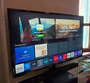 LG TV  Smart TV 49" + Soundbar LG

