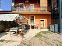 3-locali-in-corte