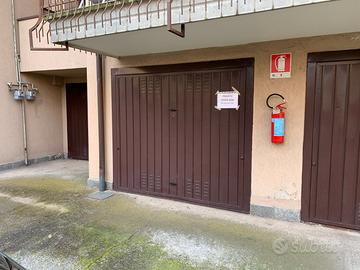 Privato vende BOX a Inveruno