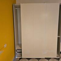 armadio due ante scorrevoli