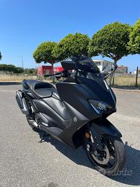 Yamaha T Max 560 2021