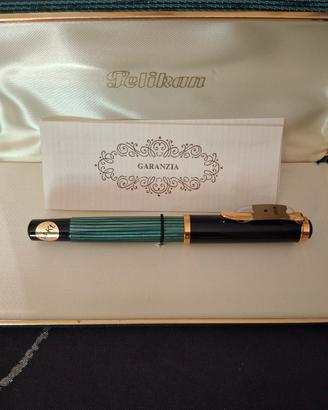 Penna stilografica Pelikan M400