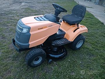 trattorino stiga motore bicilindrico Kawasaki 