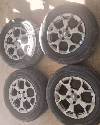 4 Pneumatici 215/65 R16 Bridgestone Turanza 6 Enli