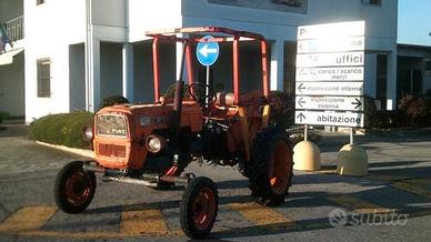 Trattore agricolo fiat 215