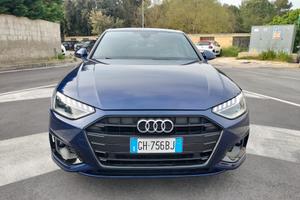 Audi A4 40 TDI S tronic line edition
