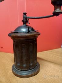 Macinacaffè anni Trenta