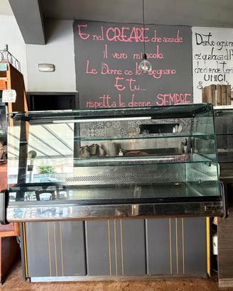 vetrina espositiva refrigerata 