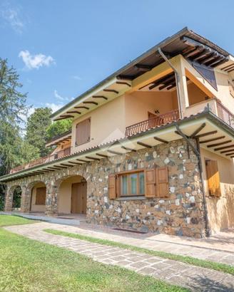 VILLA SINGOLA A FORMELLO
