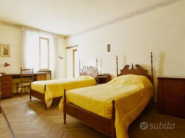 Letti singoli in noce