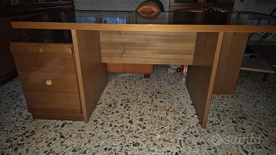 Libreria Archivio Ufficio + Scrivania