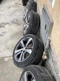 Cerchi in lega r17 originali Peugeot con pneomatic