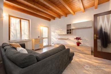 3 LOCALI A NOGAROLE ROCCA