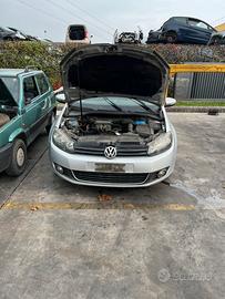 Volkswagen Golf 6 del 2009 per ricambi